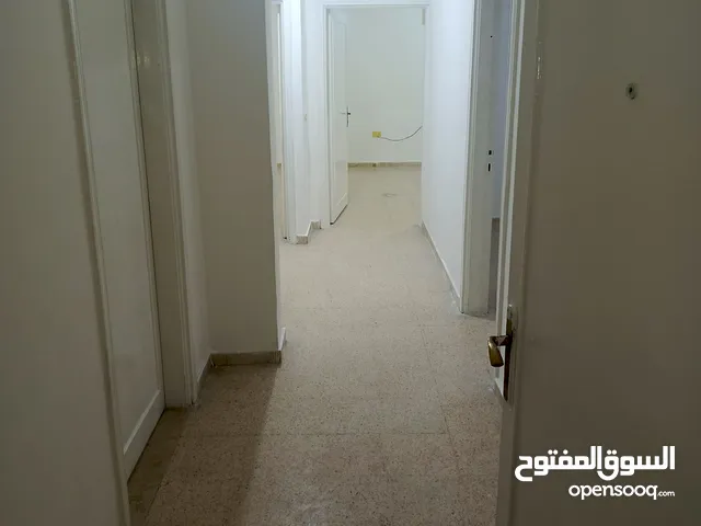 80 m2 3 Bedrooms Apartments for Rent in Amman Al-Thra