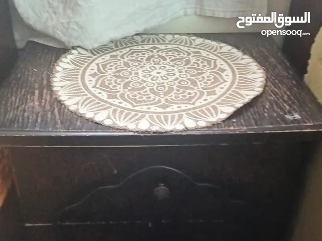 غرفة نوم مستعملة  بحالة جيدة