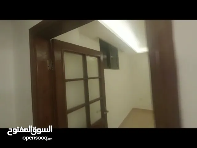 شقة للبيع 62 م من المالك الجبيهة ضاحية الإمام الغزالي الجبيهة طابق تسوية ثالث