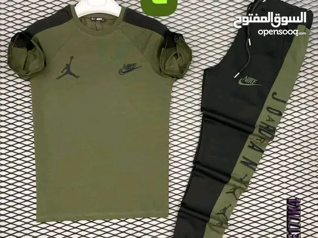 T-Shirts Sportswear in Al-Qadarif