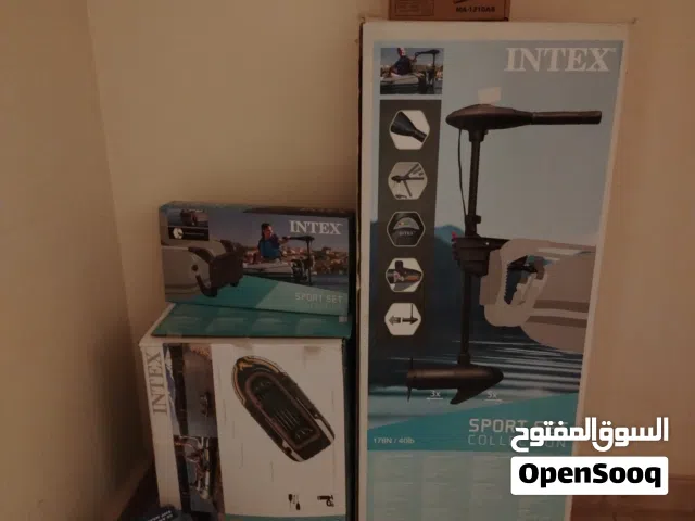 قارب نفخ بالمحرك ماركة انتكس تلاتة أشخاص كبار 360  kg