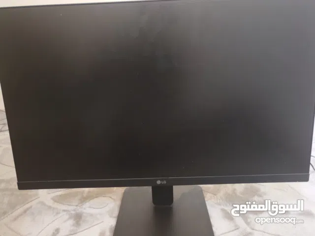 24" LG monitors for sale  in Al Riyadh