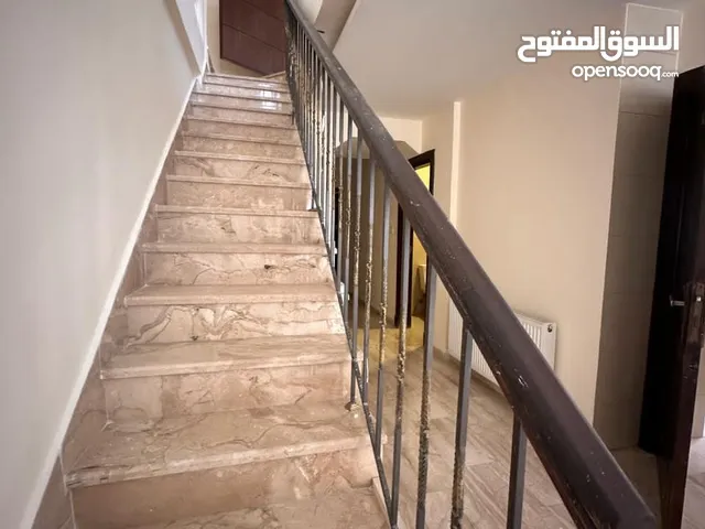 150 m2 4 Bedrooms Apartments for Rent in Amman Abdoun
