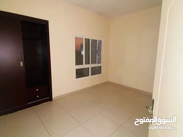 للايجر السنوى شقة بالنعيمية 1 بالقرب من جميع الخدمات