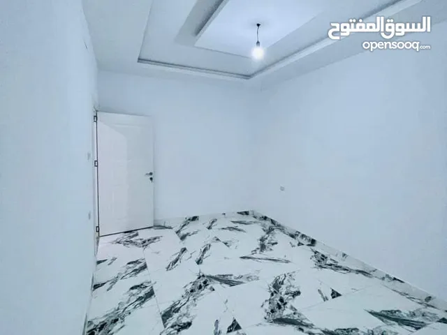 200m2 3 Bedrooms Apartments for Sale in Tripoli Al-Bivio