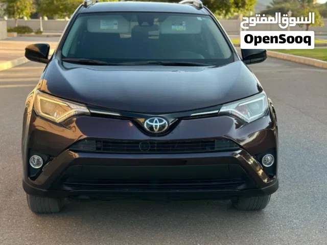 2018 تويوتا راف فور LE