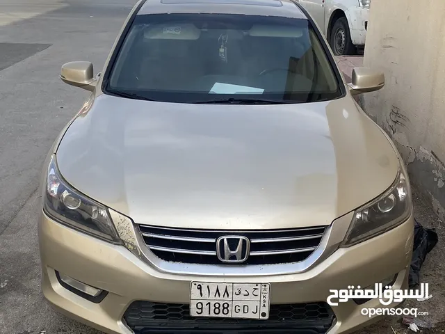 Honda Accord EX in Al Riyadh