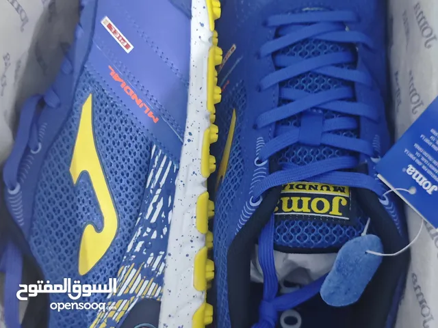 43 Sport Shoes in Ajdabiya
