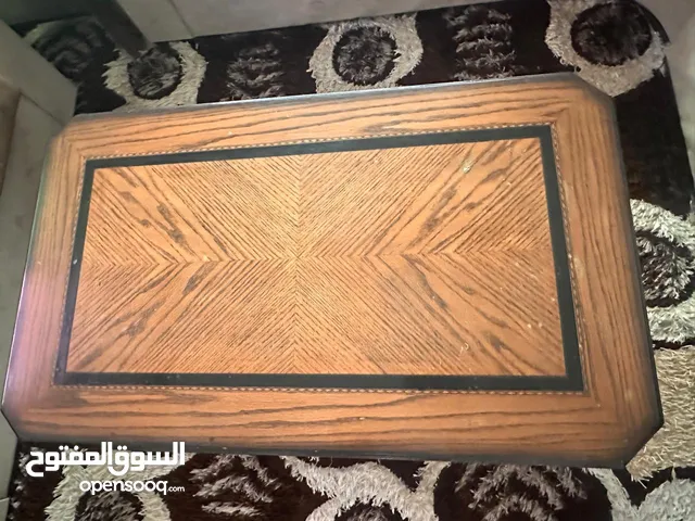 طقم كنب وطربيزات