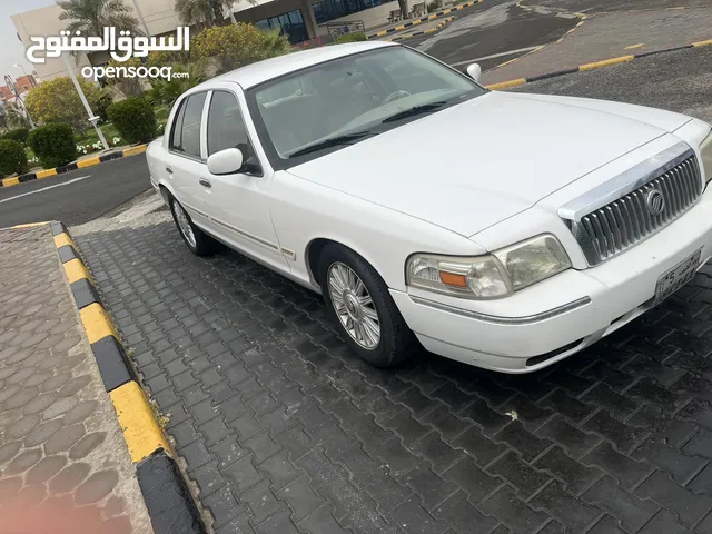 Used Ford Crown Victoria in Al Ahmadi