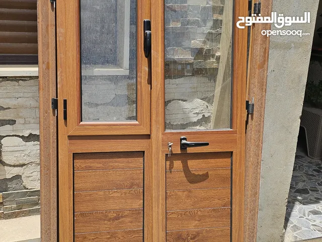 باب المونيوم خشبي مقاس 1.00×2.05