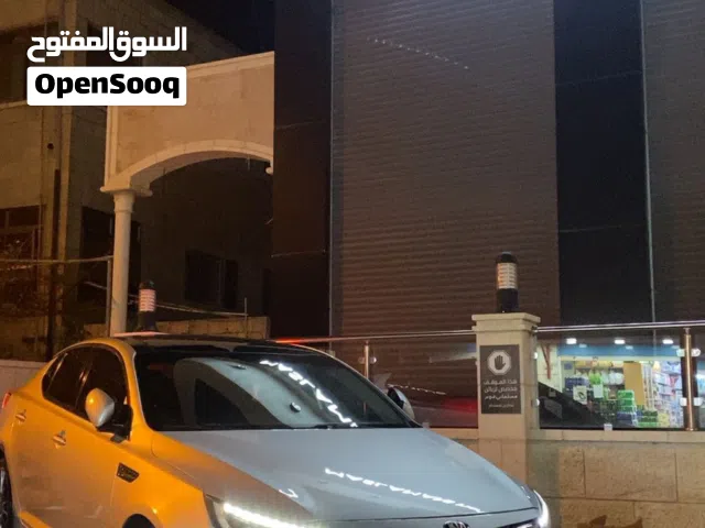 2014 كيا اوبتيما Standard