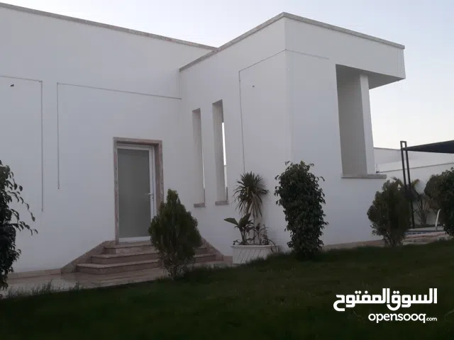 3 Bedrooms Farms for Sale in Tripoli Al-Baesh