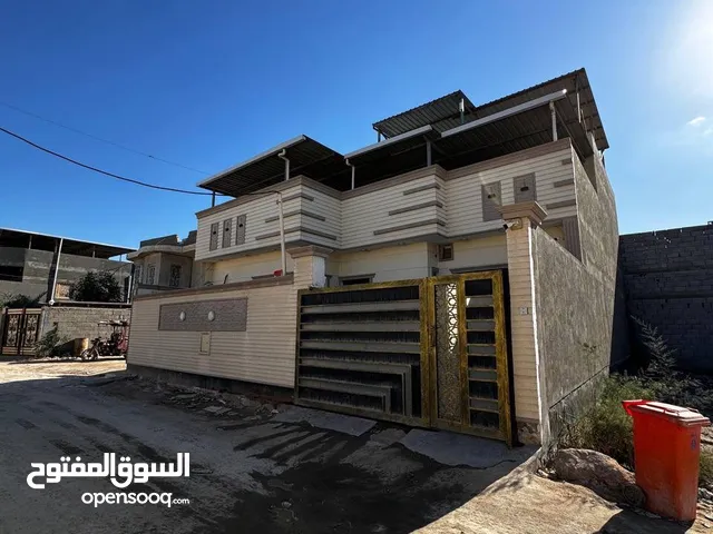 180 m2 4 Bedrooms Villa for Sale in Basra Tannumah