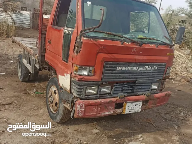 Used Toyota FJ in Basra