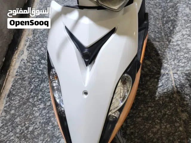 2015 ياماها أخرى
