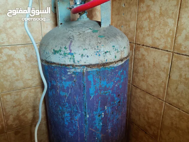 Good condition Gas cylinder with japani regulator and pipe