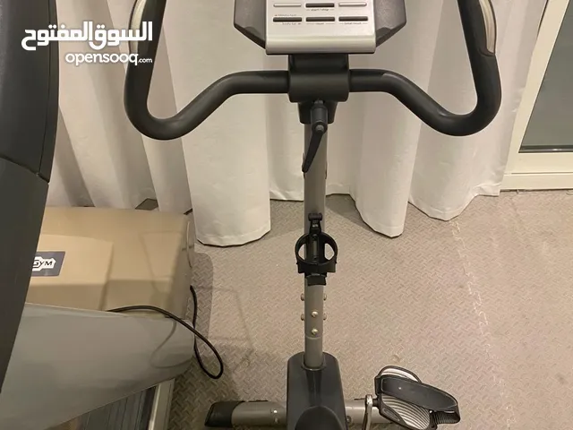 اجهزة رياضيه بحاله ممتازة للبيع