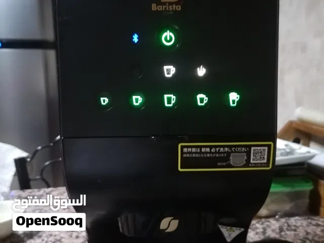 ماكنة لعمل النسكافيه والكباتشينوا نظام كهرباء أمريكي 110 فولت مع المحول