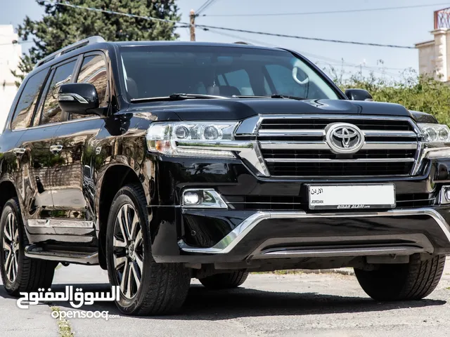 Toyota Land Cruiser 2017 in Amman