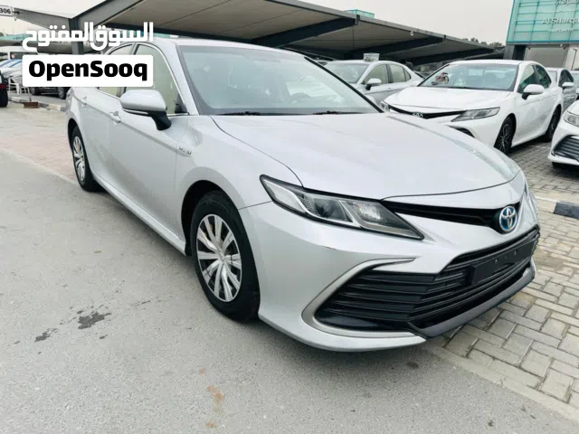 2022 تويوتا كامري LE