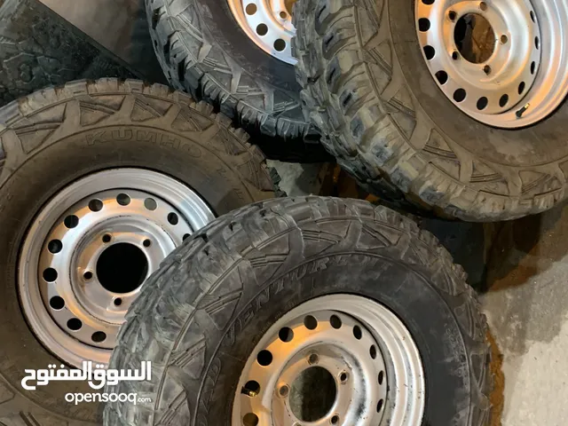 اطارات كوريه الاصليه نوع كومو مع ديسكوات لبوه دبل شفه رقم الاطار 285.75.16 حد النضافه