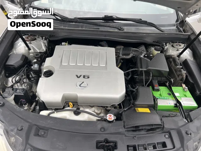 Used Lexus ES in Al Dakhiliya