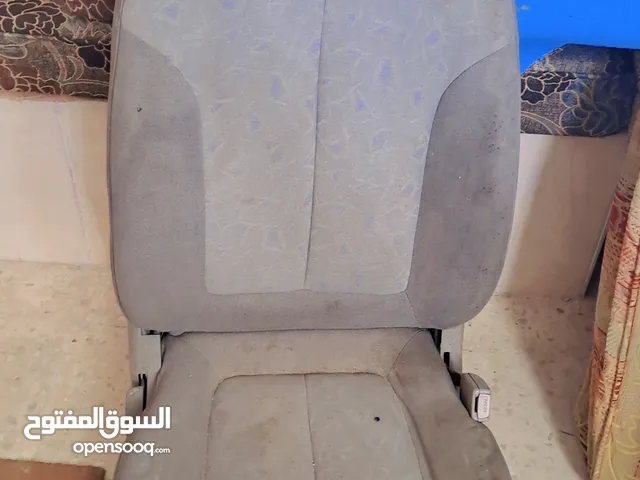 كرسي هونداي فيرنا بحالة جيده للبيع