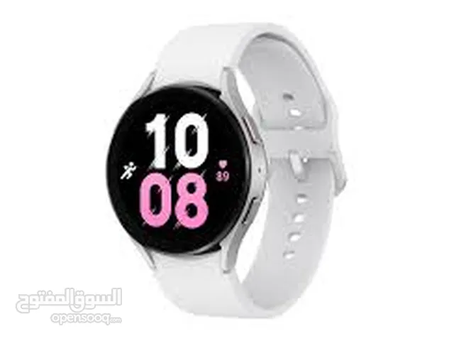 Samsung Galaxy Watch 5 white model