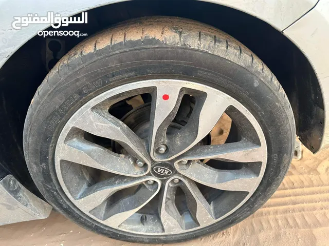 Atlander 17.5 Tyre & Rim in Tripoli