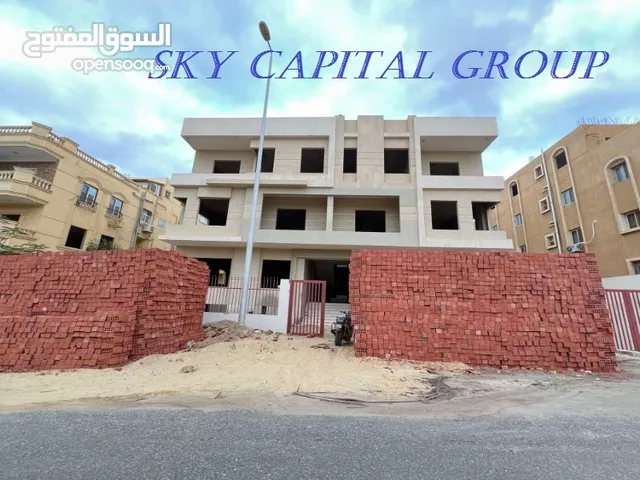 248 m2 4 Bedrooms Apartments for Sale in Giza Sheikh Zayed