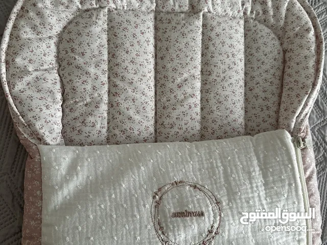 فراش للرضع ذو جودة عالية