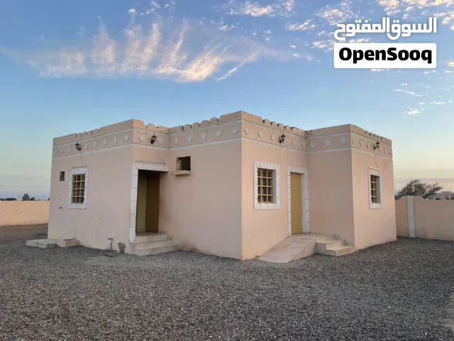 100 m2 2 Bedrooms Townhouse for Rent in Al Batinah Saham