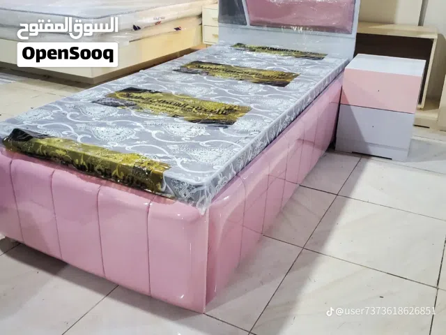 ابو حسام الغرف نوم