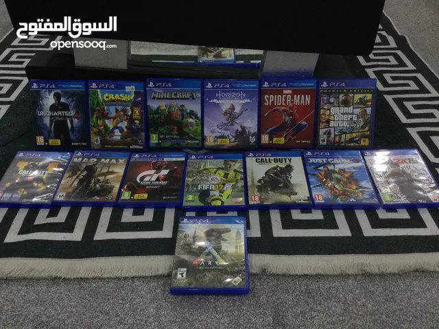 العاب وسيدي بليستيشن 4 مستعمل استعمل نضيف مافي ولا خدش..............................