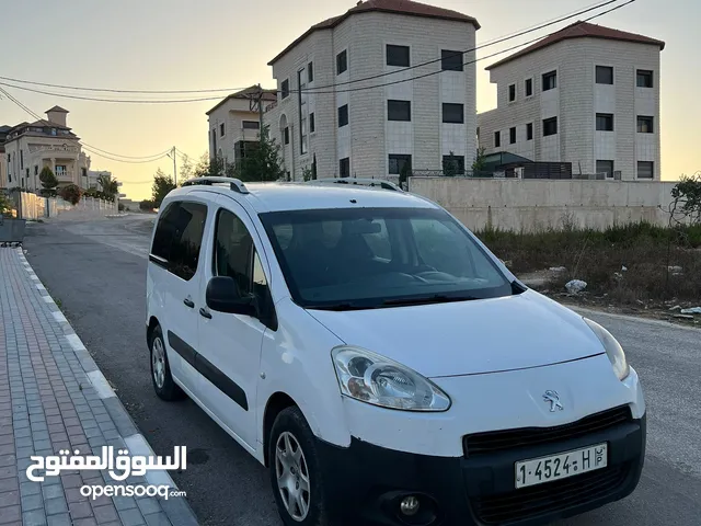 Used Peugeot Partner in Ramallah and Al-Bireh