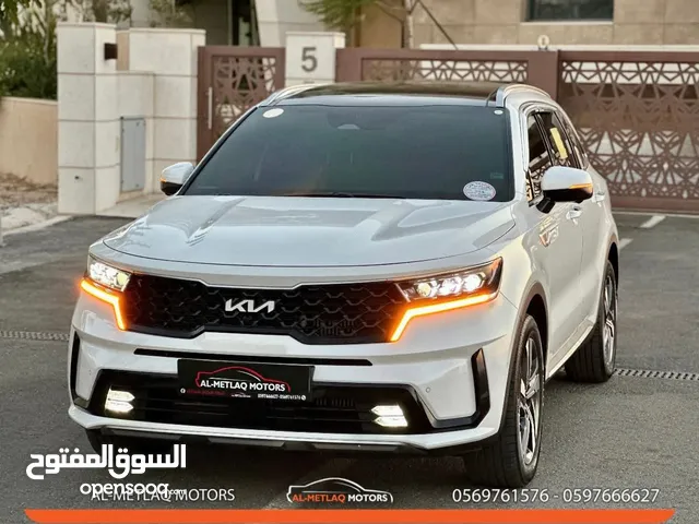 الخليل او رام لله سرينتو## بنزين +كهربا ##ترخيص 2023.فل الفل 4*4 عداد 21000 اصلي .فخص نخب 7ركاب .كاش