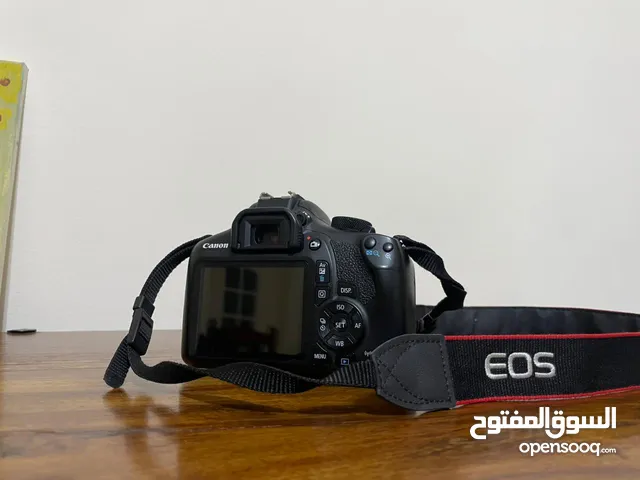 كاميرا تصوير كانون بحالة ممتازة عملية و بمواصفات عالية , قوية , سهلة الحمل , صور عالية الوضوح