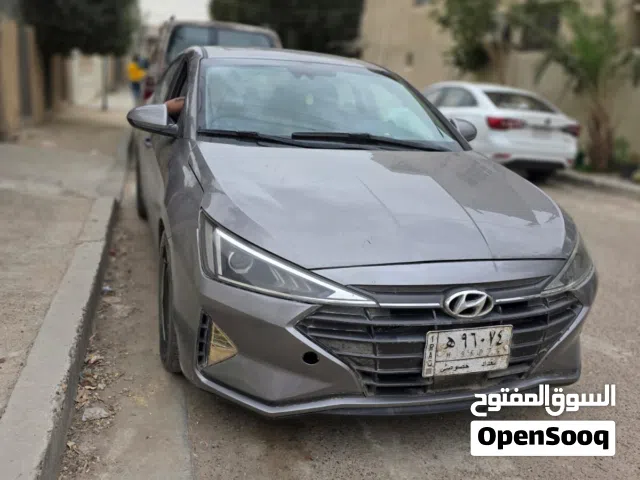 2020 هيونداي النترا Limited