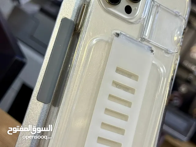  Bro Max Golden color 12 iPhone