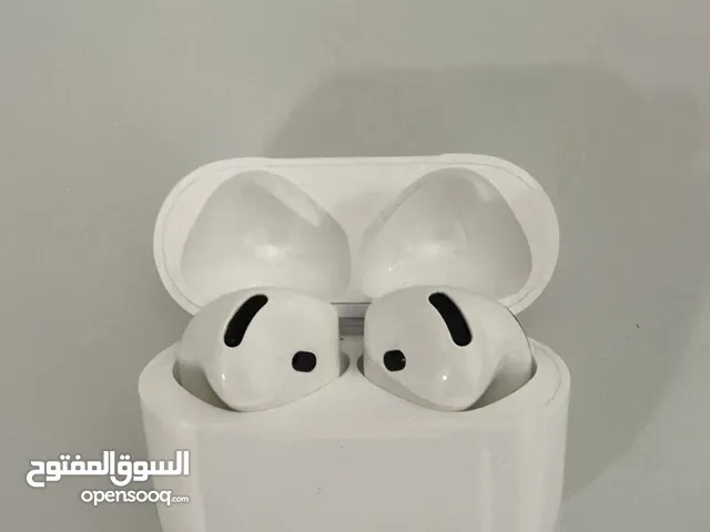 للبيع سماعة آير بودز ابل آخر إصدار استخدام اقل من شهرين