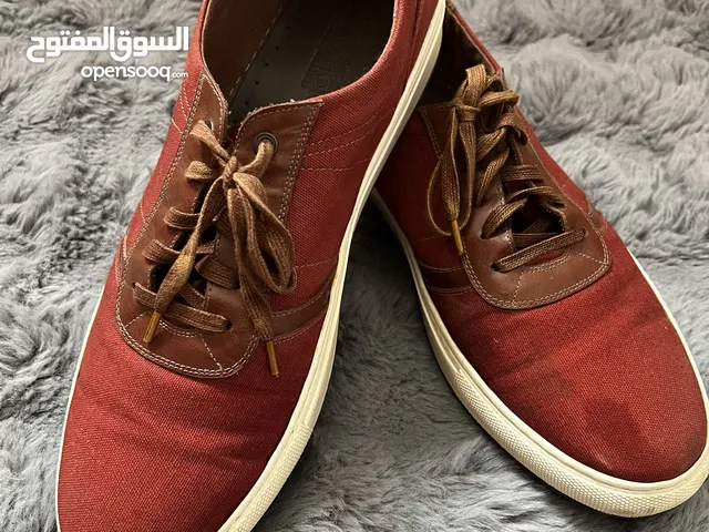 45 Sport Shoes in Irbid