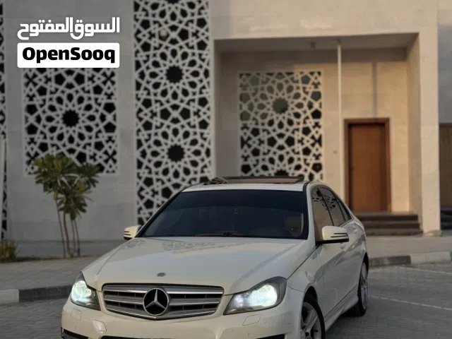 Mercedes Benz C300 2011 updated 2014