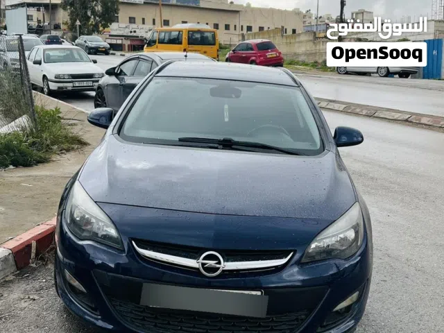 Used Opel Astra in Ramallah and Al-Bireh