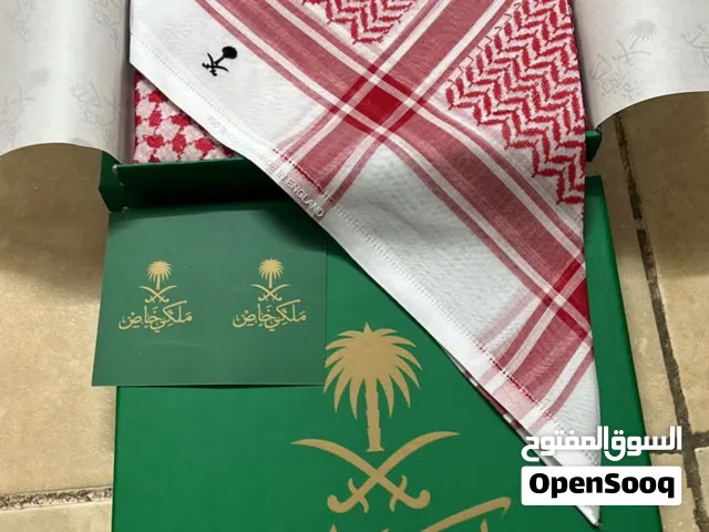 عرضنا اليوم من مكتب رد روز اشمغه ماركات درجه اولى مع جميع الملحقات ضمان الخامه مقاسات الاشمغه 55و58و