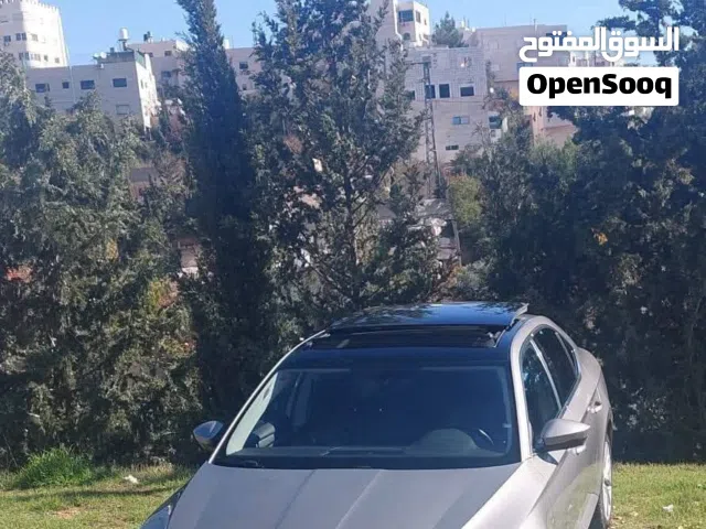 سكودا سوبرب 2019 بنزين 2000بقوة 280 حصان فل فل بانوراما اصتطفاف ذاتي ايد اولا تامين وترخيص شامل