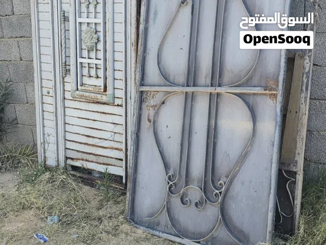 باب حديد العدد 2
