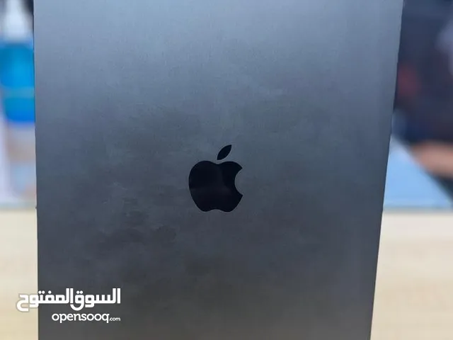 Apple iPad Air 4 64 GB in Al Dakhiliya