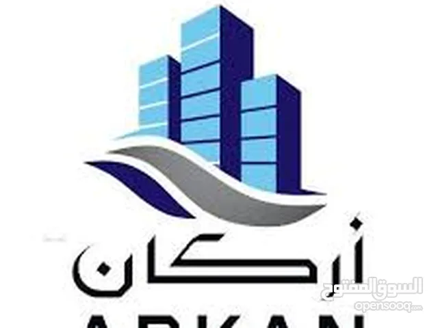 فيلا خدمية للايجار شارع المدار في الفيلات بيزمت ودورين خليجي ارضها 500متر تصلح خدمية وكورسات 20الف