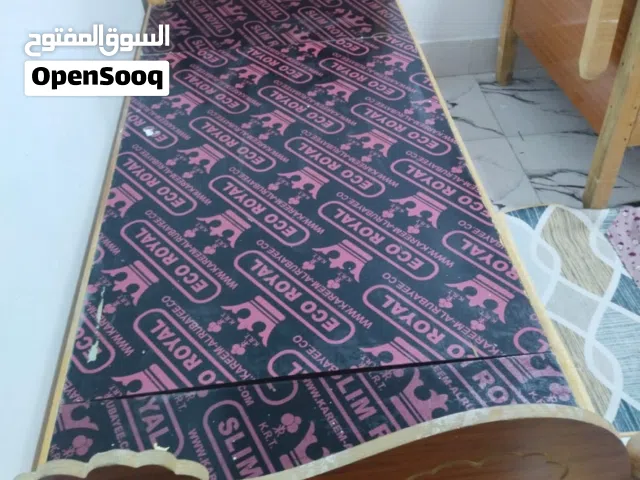 4 سرسر للبيع استعمال جداً قليل